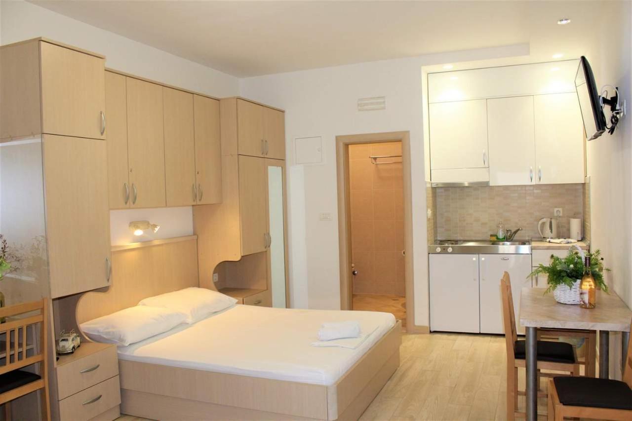 City Center Apartments Miro Makarska Eksteriør billede